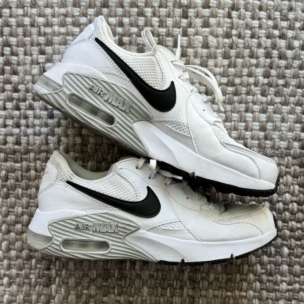 NIKE Air Max Excee Women’s